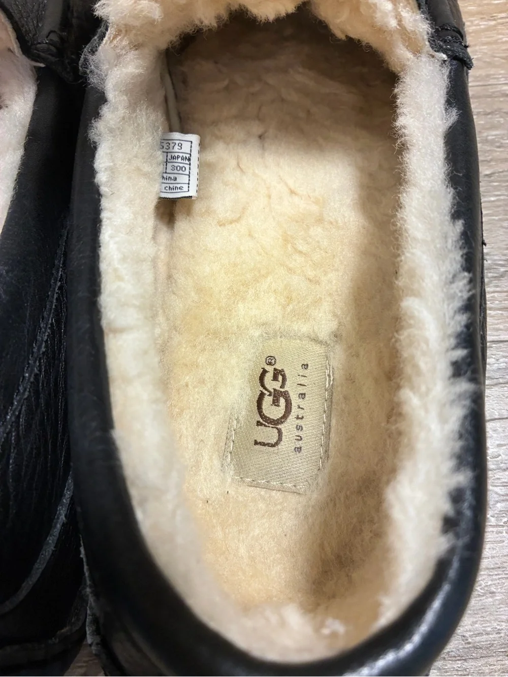 UGG Mens Ascot Full Grain Leather Sheepskin Slippers Loafers Shoes